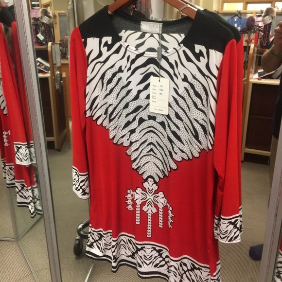 Printed Top - Picture 1 of 2